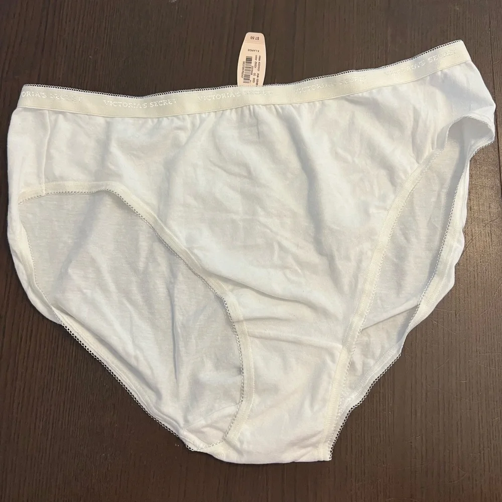 Victoria Secret Panties x2 - Picture 2 of 4